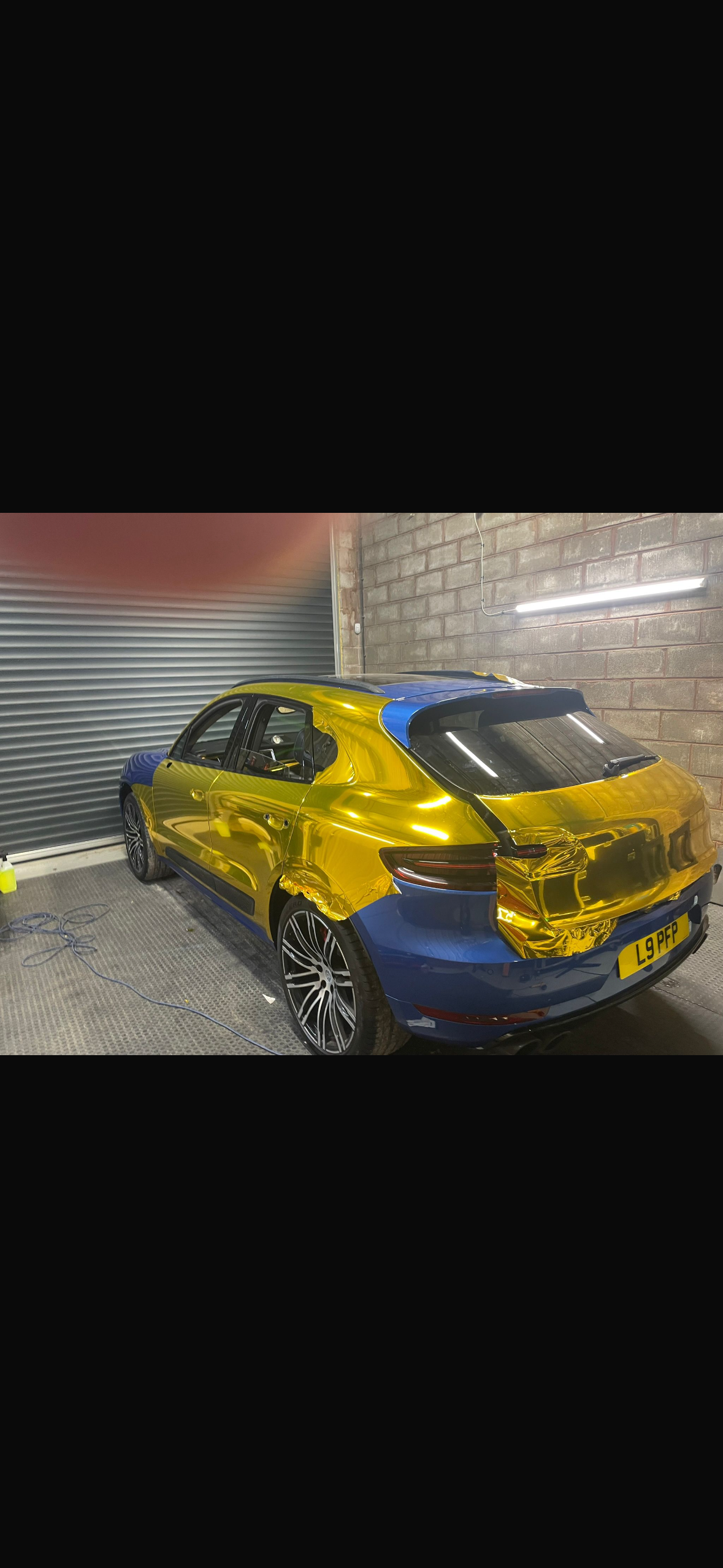 FULL VEHICLE COLOUR CHANGE